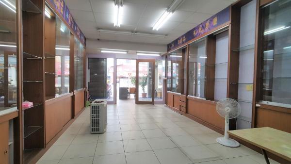東區店面-1