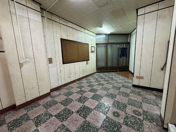 台南歸仁店面-7