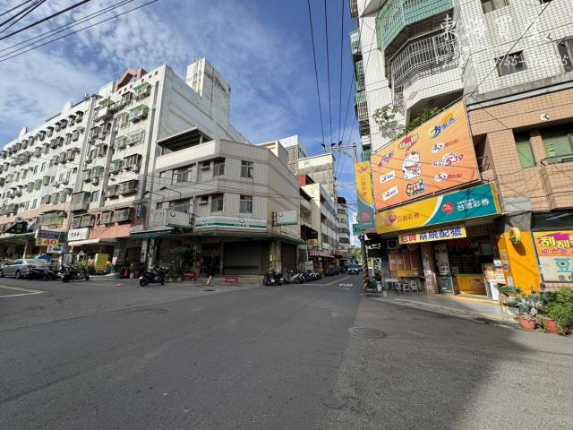 台中西屯透天-8