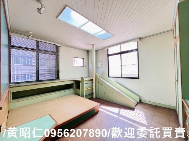 台南中西區透天-11