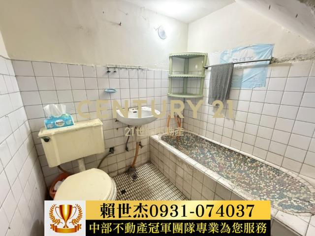 台中霧峰透天-12