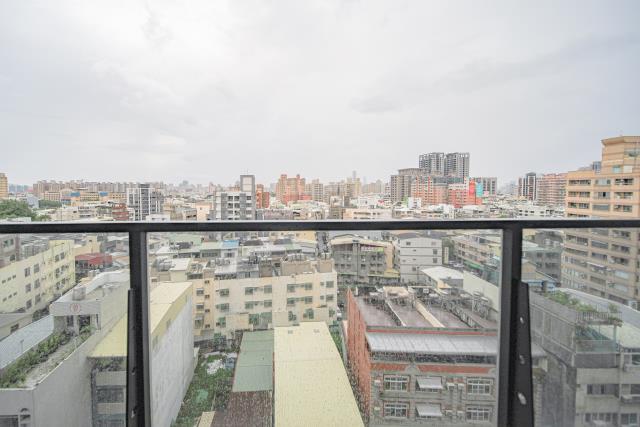 高雄三民區大樓-4