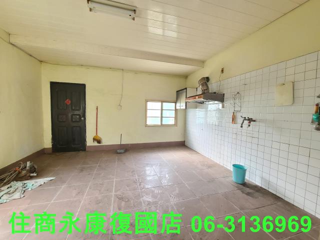 台南安南透天-9