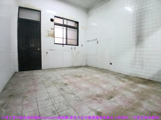 台中西區透天-4