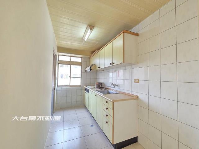 台南新市華廈-3