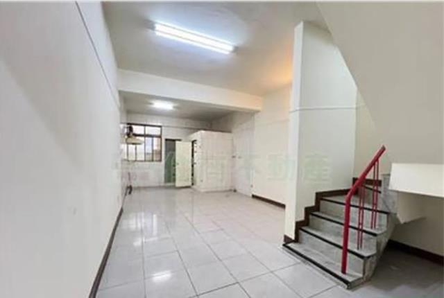 高雄三民區透天-1