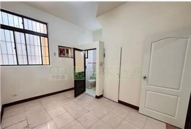 高雄三民區透天-8