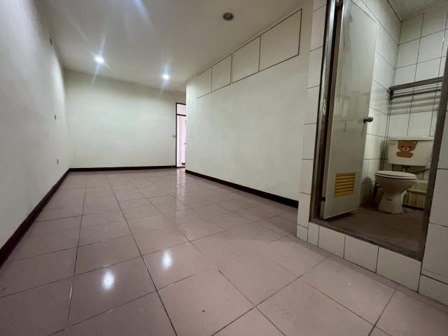 台中南屯透天-7