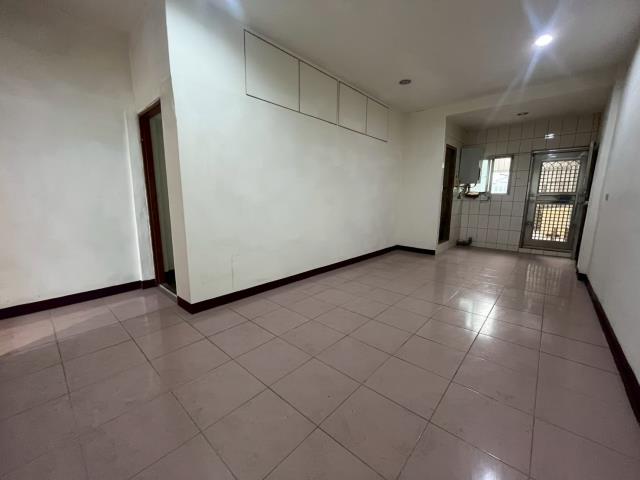 台中南屯透天-8