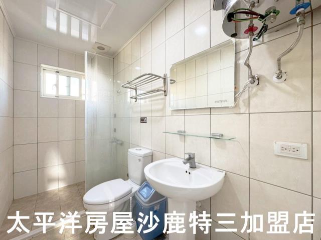 台中沙鹿透天-7