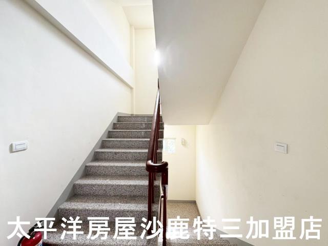 台中沙鹿透天-8