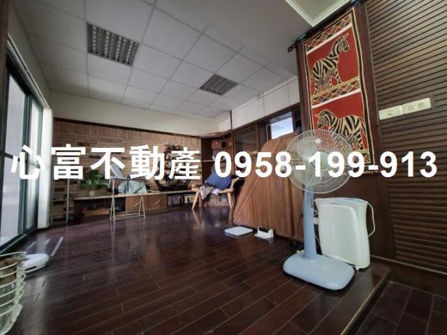 高雄新興區大樓-2