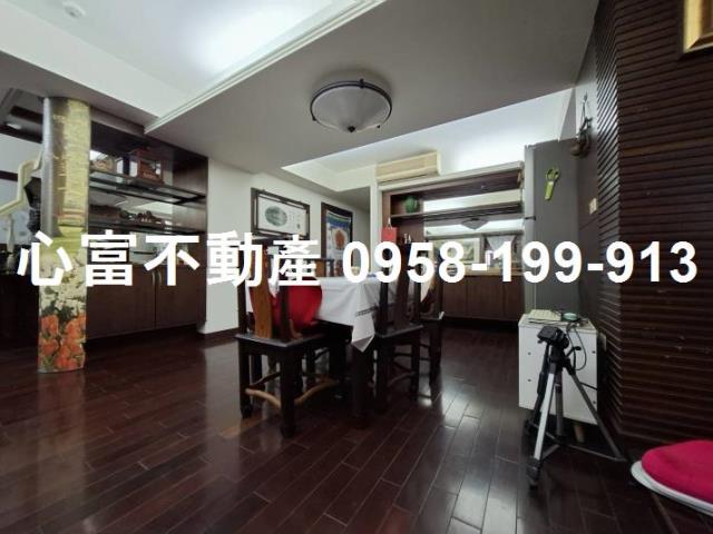 高雄新興區大樓-3