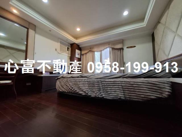 高雄新興區大樓-4