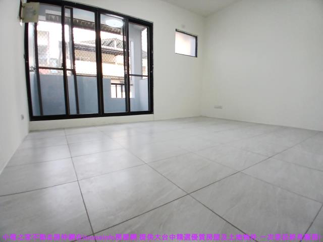 台中太平透天-12