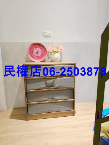 台中南區透天-11