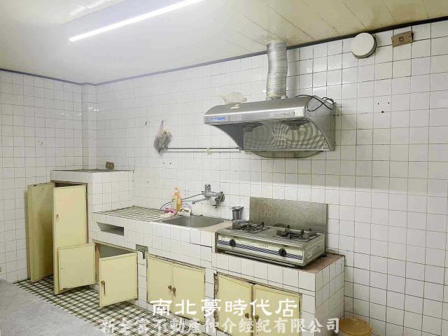 台南東區透天-7