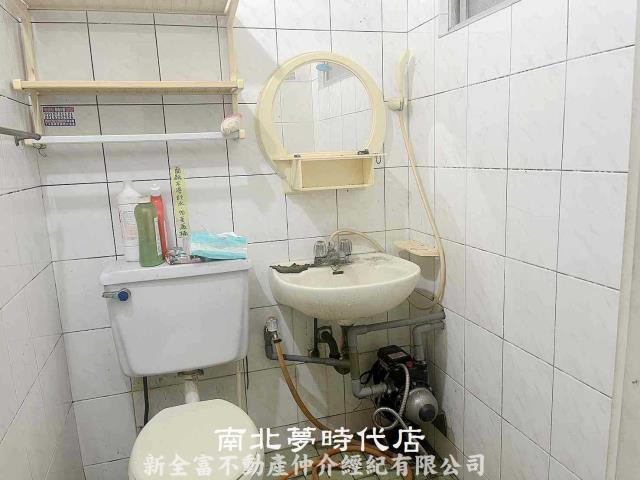 台南東區透天-9