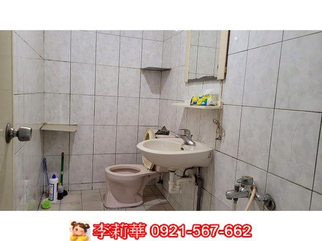 台南新市店面-6