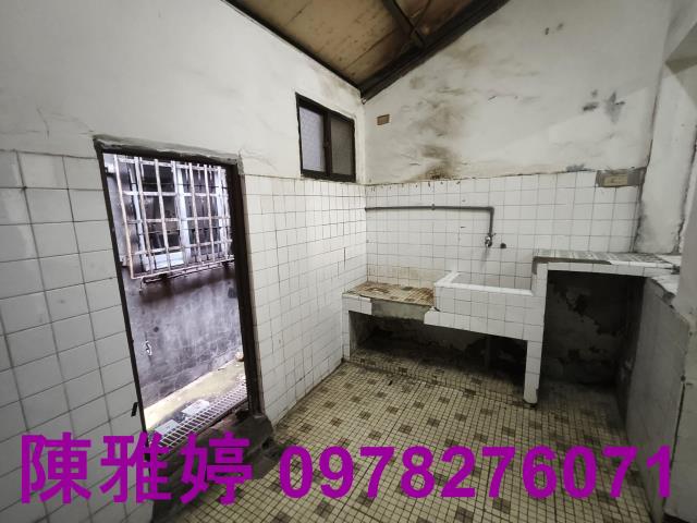 高雄苓雅透天-7