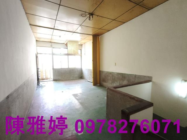 高雄苓雅透天-9