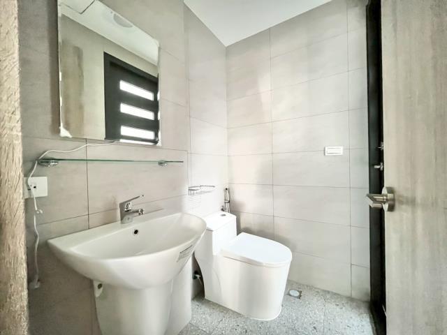 台中沙鹿透天-4