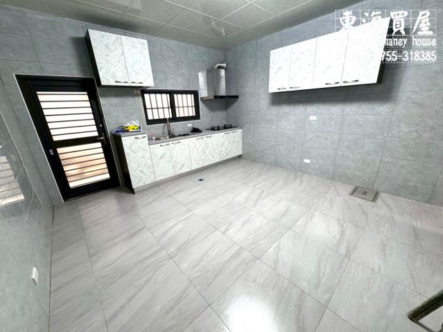 台中大肚透天-5