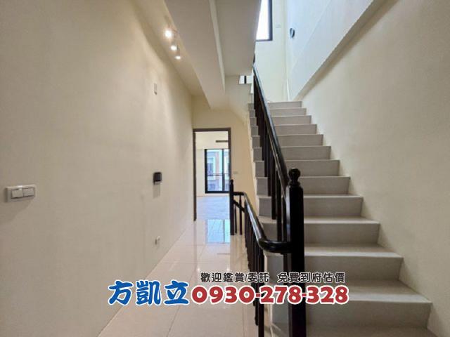 台南南區透天-11