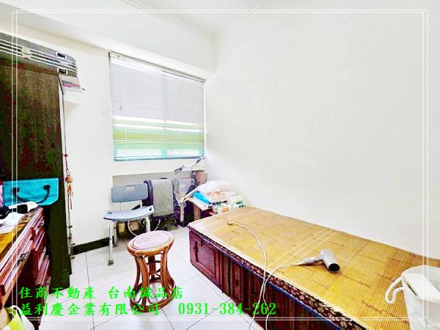 裕農南紡商圈三房平車