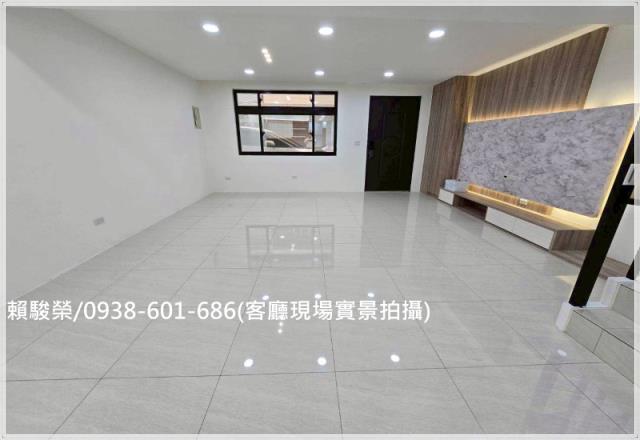 平鎮金陵路大面寬透天