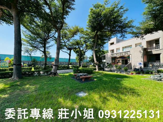 台南南區透天-13