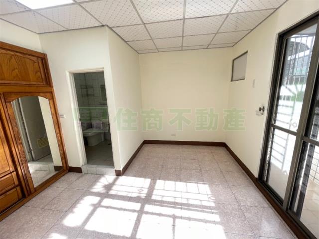 高雄三民區大樓-12