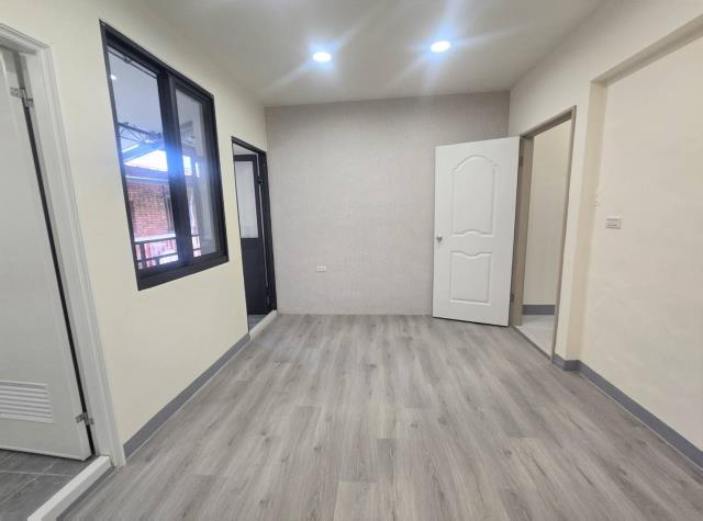 台中潭子透天-11