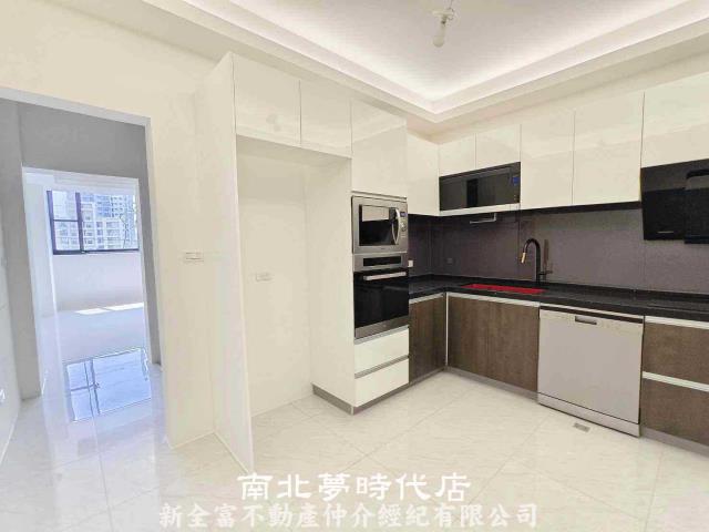 台南東區透天-9