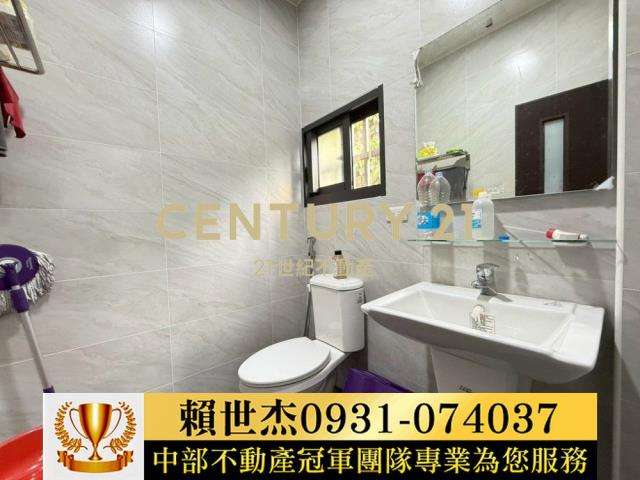 台中霧峰透天-4