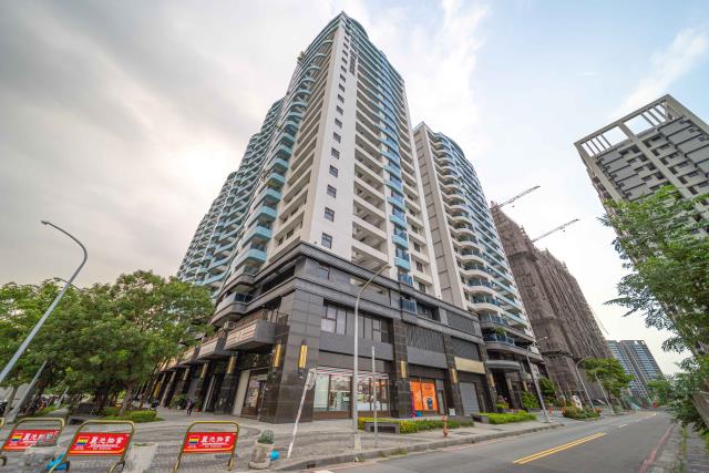 高雄橋頭大樓-15