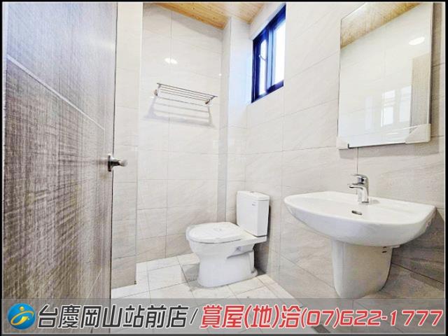 高雄岡山透天-12